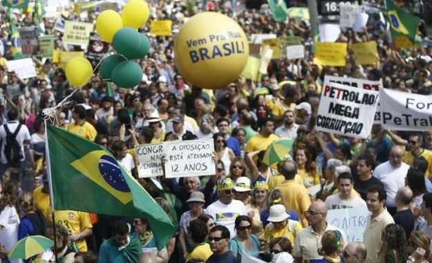 Manifestations contre la corruption Brésil 3